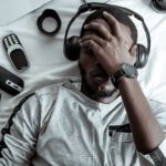 Noise-Cancelling Headphone - Man Wearing Black Headset